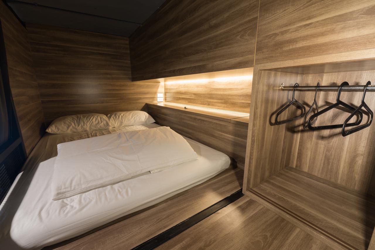 Yor Yak Hostel Бангкок Экстерьер фото