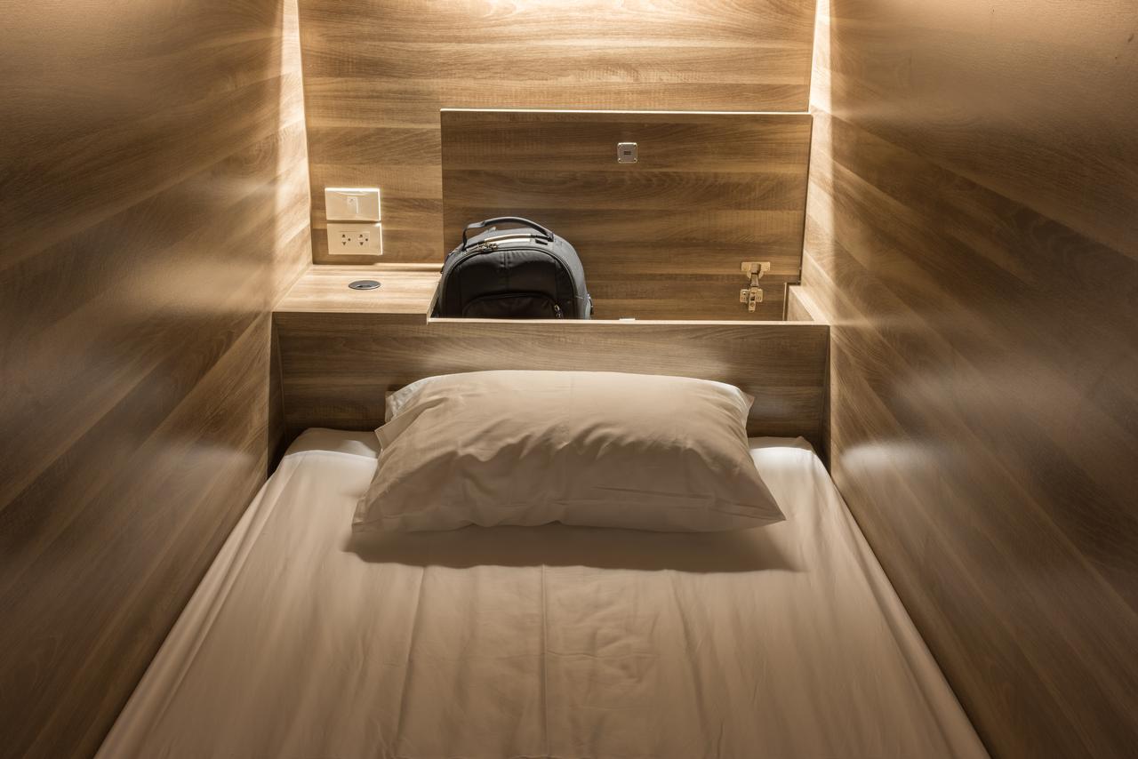 Yor Yak Hostel Бангкок Экстерьер фото